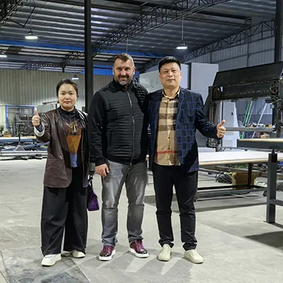 Chào mừng khách hàng Bulgaria đến thăm nhà máy của chúng tôi